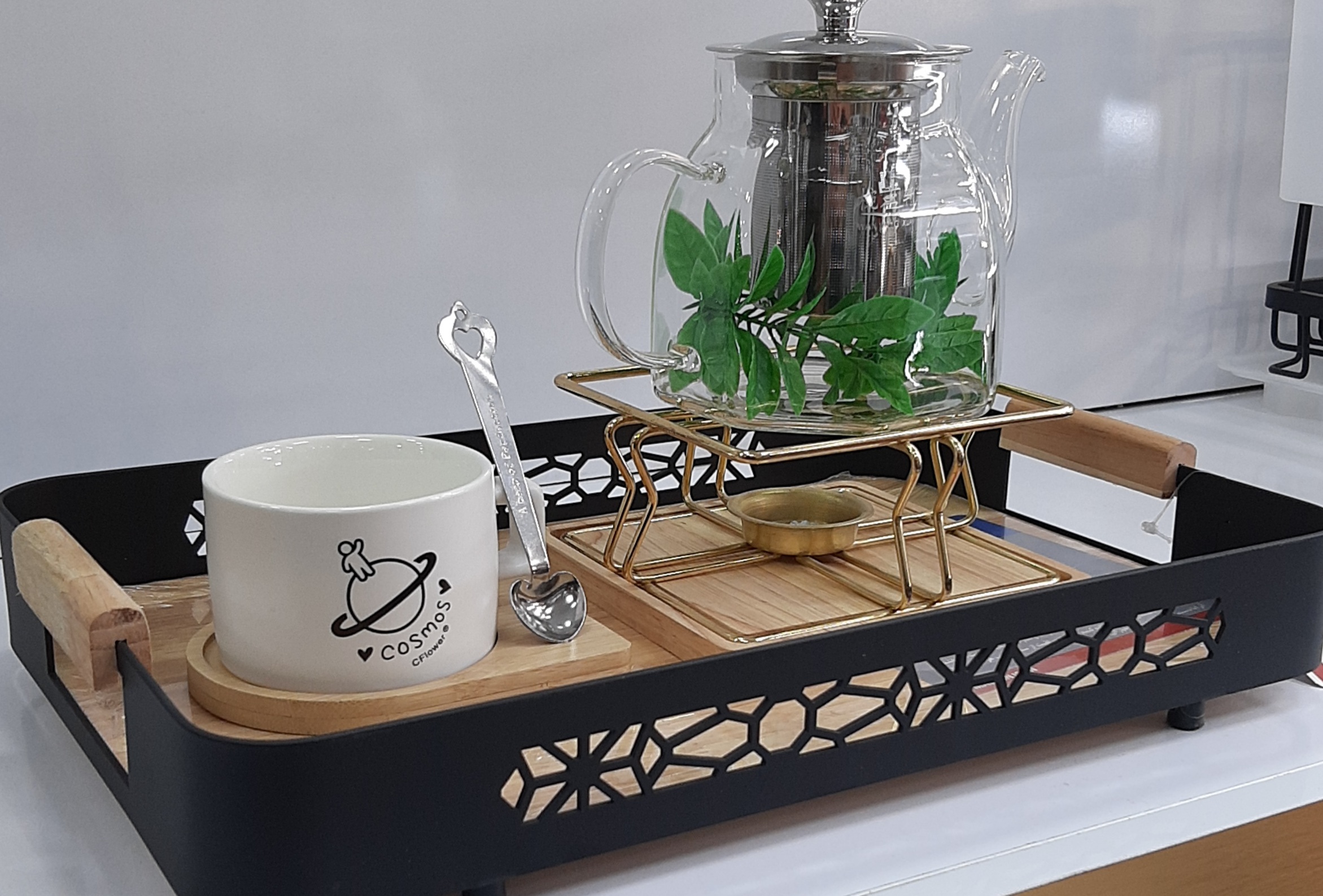 سینی چوب و فلز یونیک